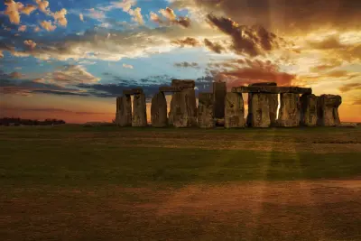 9 Interesting Stonehenge Facts 2026