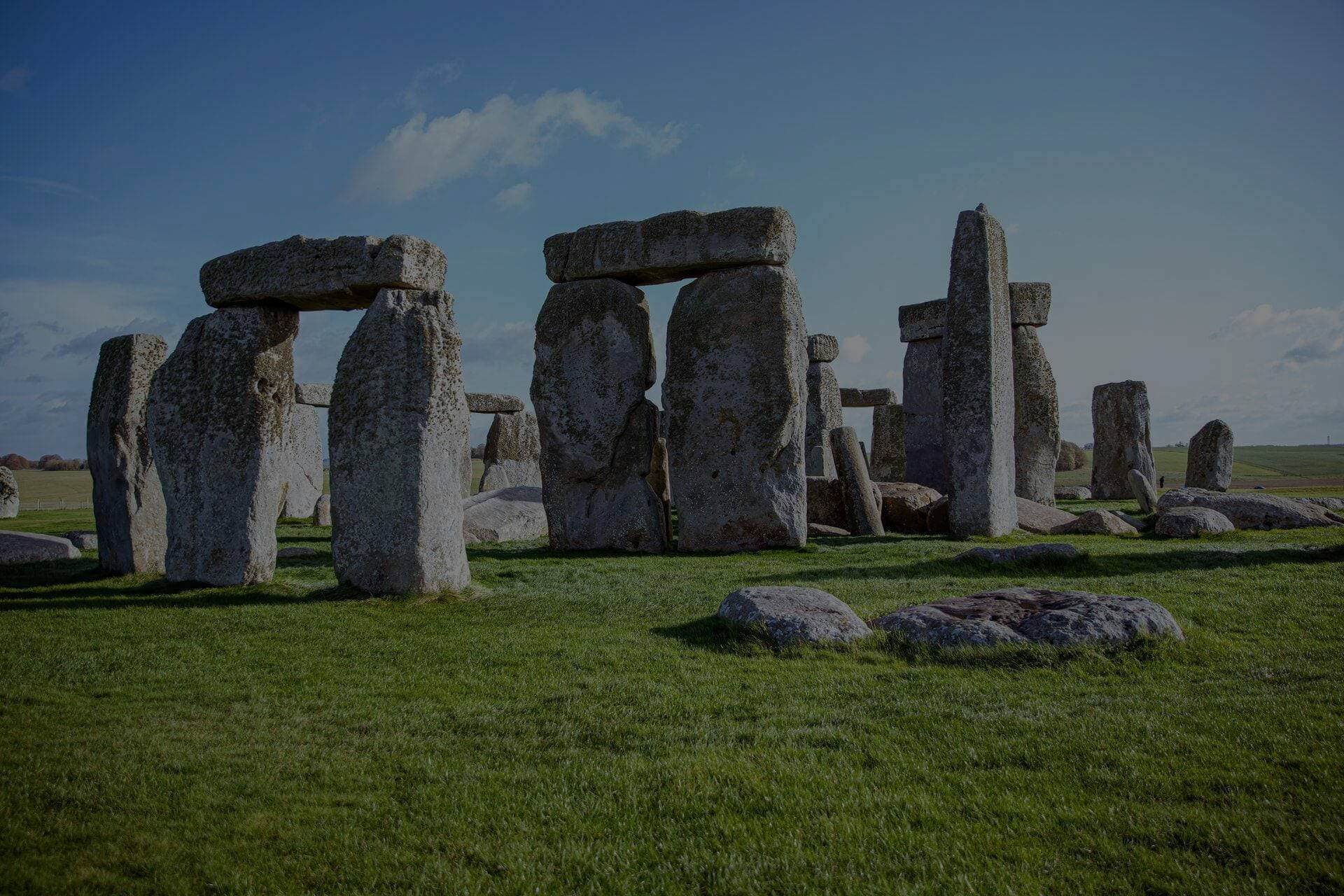 Visit Stonehenge 2026 • Complete Travel Guide